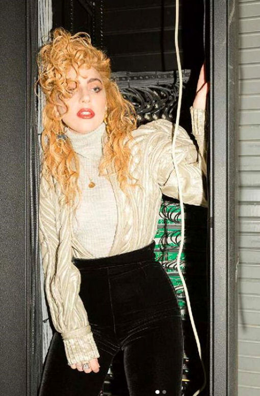 Lady Gaga 18 nov.20…